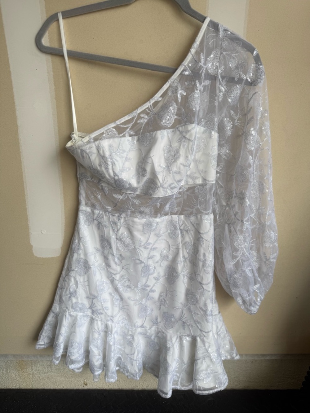 Angel Biba White One-Shoulder Embroidered Lace Mini Dress
